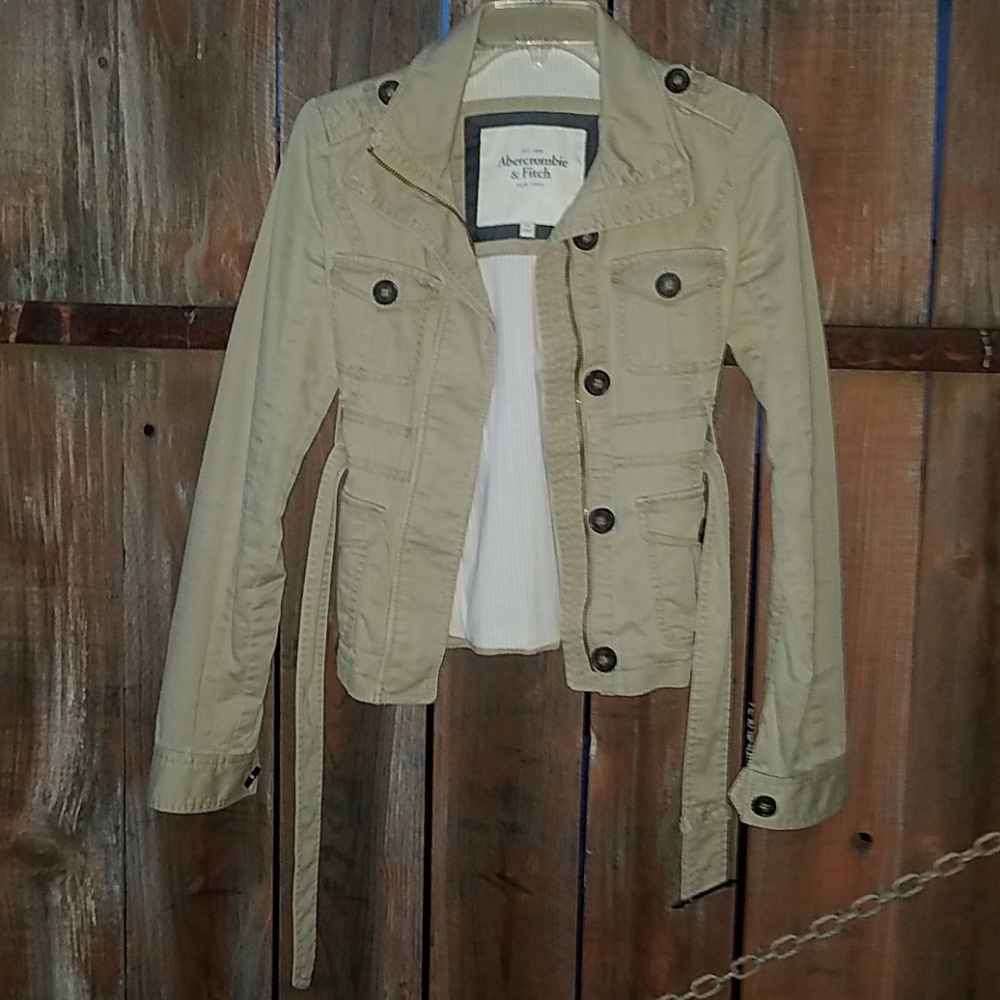 💕Abercrombie and Fitch jacket💕